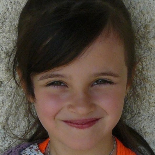 Lucie Saint Guirons